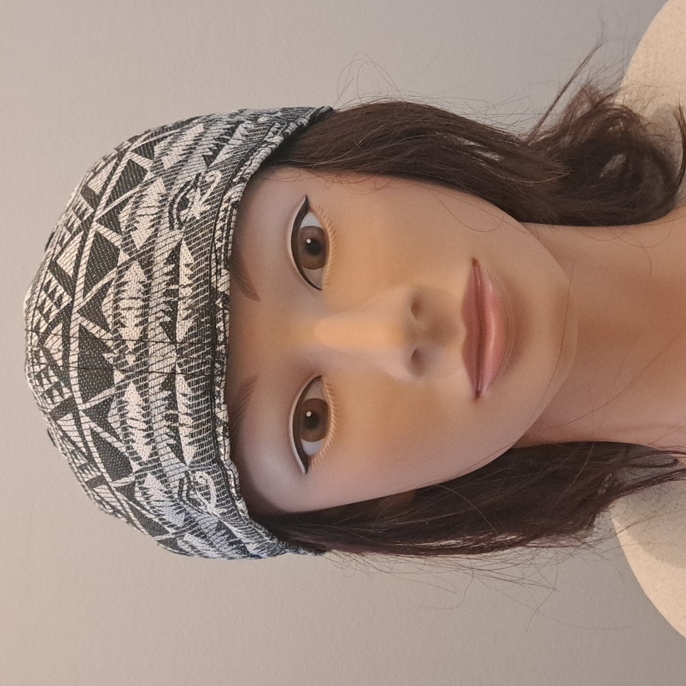 H&M hat - Picture 11 of 12